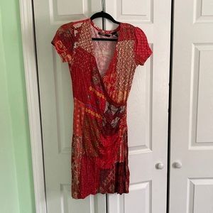 Red patterned short sleeve dress